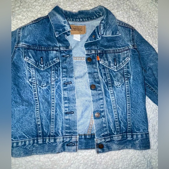 Levi's Jackets & Blazers - Levi's blue denim jacket
